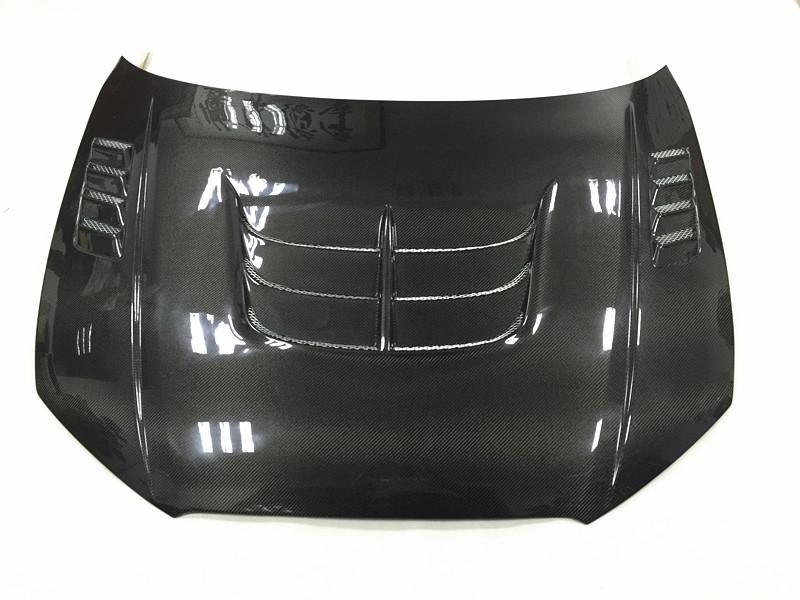 アウディ 8v A3 S3 Rs3 Rsタイプ ダクト付 カーボンボンネット エンジンフード 本物カーボン 人気商品 Audi 車検用 修理用 保険用 アウディ 8v A3 S3 Rs3 Rsタイプ ダクト付 カーボンボンネット エンジンフード 本物カーボン 人気商品 Audi 車検用 修理用 保険用