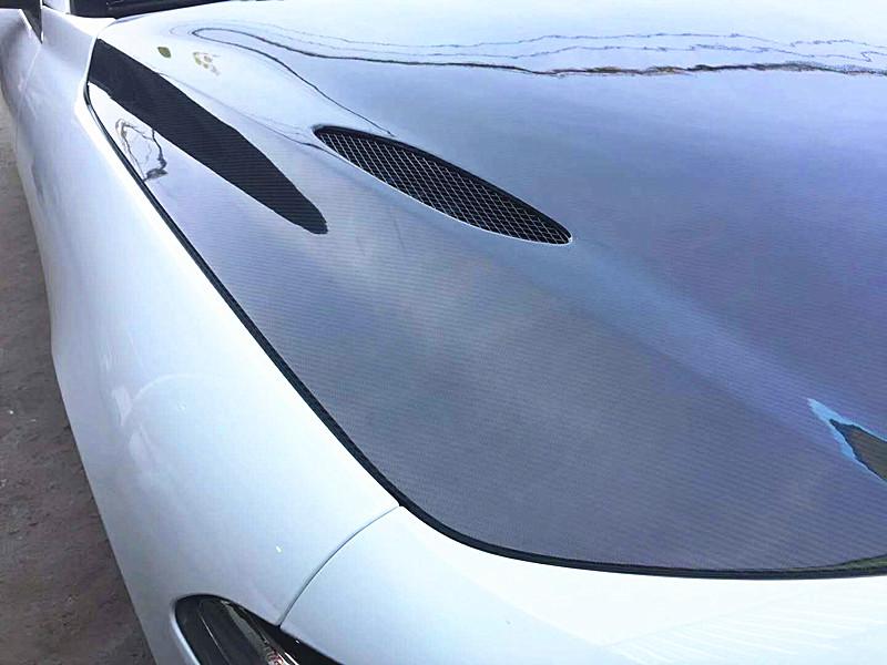 アルファロメオ ジュリア クアドリフォリオタイプ ダクト付 カーボンボンネット エンジンフード Alfa Gta 本物カーボン 人気商品 Guilia アルファロメオ ジュリア クアドリフォリオタイプ ダクト付 カーボンボンネット エンジンフード Alfa Gta 本物カーボン 人気商品 Guilia