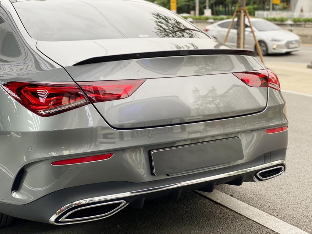 ◇ベンツ W118 2019~ CLAクーペ用 CLA45AMG カーボントランクスポイラー/ リアスポイラー/リアウイング/メルセデス・ベンツ/AMG /CLA45/CLA200/CLA180