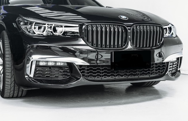 送料無料 BMW 7シリーズ G11 G12 前期 2015-2019 高品質 フロントグリル 外装 ガーニッシュ カスタム パーツ