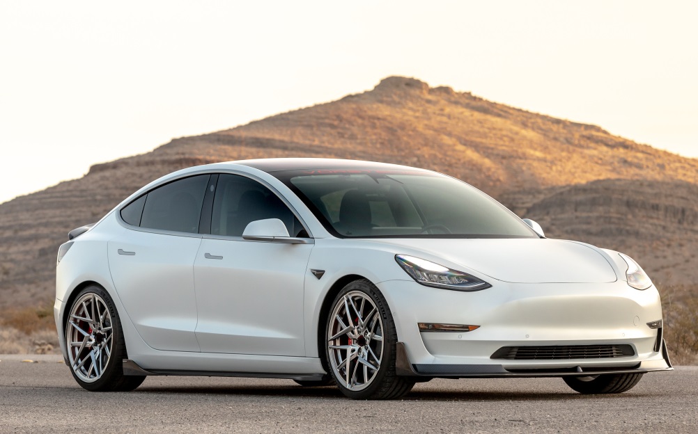 2020最新型 高品質 Tesla model3 テスラ モデル3 シーケンシャル